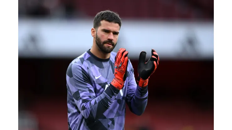 Foto: Justin Setterfield/Getty Images - Alisson é o goleiro titular do Liverpool 
