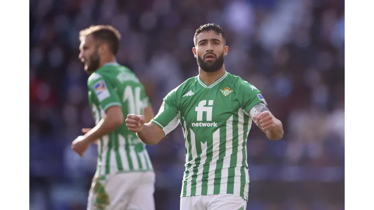 VALENCIA, SPAIN - FEBRUARY 13: Nabil Fekir of Real Betis celebrates after scoring goal during the LaLiga Santander match between Levante UD and Real Betis at Ciutat de Valencia Stadium on February 13, 2022 in Valencia, Spain. (Photo by Aitor Alcalde/Getty Images)
