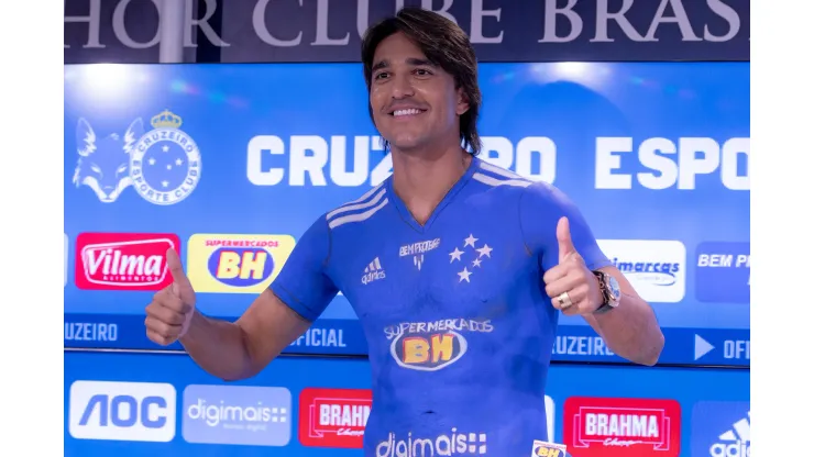 Marcelo Moreno tem o Cruzeiro na pele, como na apresentação para seu retorno em 2020. 
