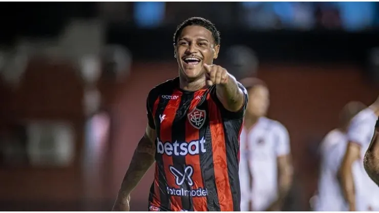 Rodrigo Andrade em partida pelo Vitória.
Foto: Victor Ferreira/EC Vitória
