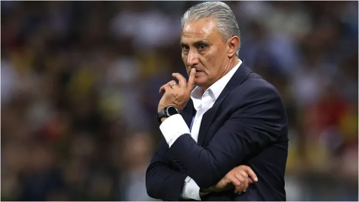 Tite durante partida do Flamengo - Foto: Buda Mendes/Getty Images
