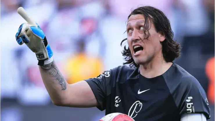 Foto: Ettore Chiereguini/AGIF - Cássio precisa se concentrar mais durante as partidas do Corinthians
