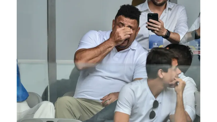 Ronaldo é criticado por ex-parceiro de ataque de Cruzeiro. 
