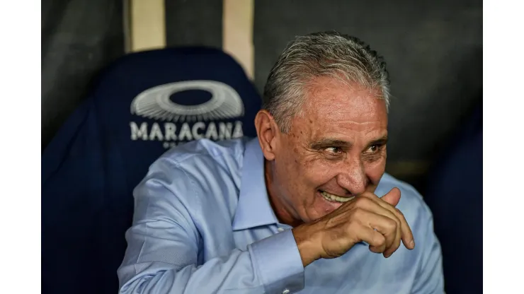 Tite tecnico do Flamengo durante partida contra o Sao Paulo no estadio Maracana pelo campeonato Brasileiro A 2024. Foto: Thiago Ribeiro/AGIF
