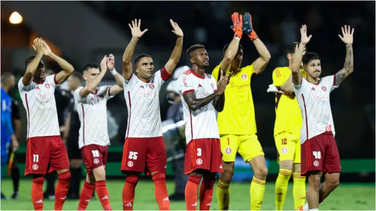 Foto: Alexandre Schneider/Getty Images - Jogadores do Internacional
