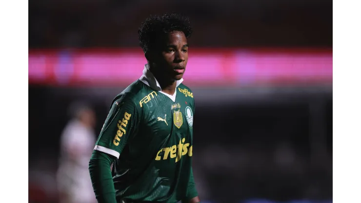 SP - SAO PAULO - 29/04/2024 - BRASILEIRO A 2024, SAO PAULO X PALMEIRAS - Endrick jogador do Palmeiras durante partida contra o Sao Paulo no estadio Morumbi pelo campeonato Brasileiro A 2024. Foto: Ettore Chiereguini/AGIF
