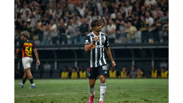 MG - BELO HORIZONTE - 30/04/2024 - COPA DO BRASIL 2024, ATLETICO-MG X SPORT -Gustavo Scarpa jogador do Atletico-MG durante partida contra o Sport no estadio Arena MRV pelo campeonato Copa Do Brasil 2024. Foto: Fernando Moreno/AGIF
