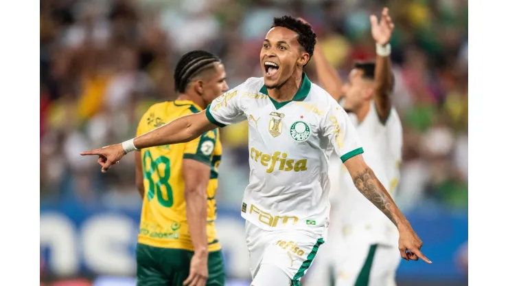 Lazaro jogador do Palmeiras comemora seu gol durante partida contra o Cuiaba. Foto: Gil Gomes/AGIF
