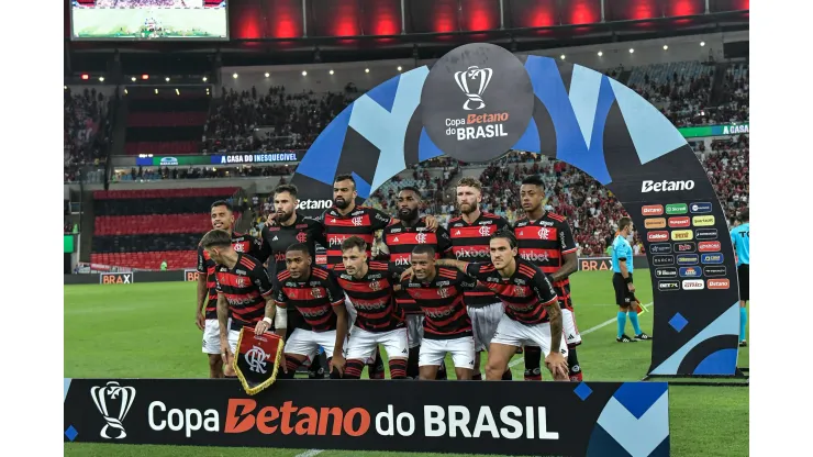 Jogadores do Flamengo posam para foto antes na partida contra Amazonas 
