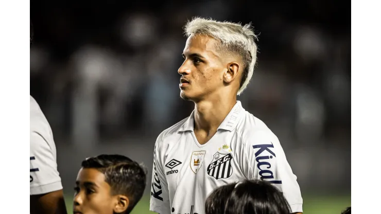 Patati foi elogiado na derrota do Santos
