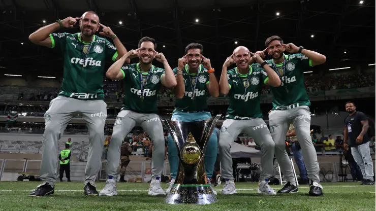 Abel e a comissão portuguesa no Palmeiras estão suspensos para jogo contra o Criciúma pelo Brasileirão Série A 
