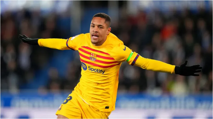 Vitor Roque comemorando gol pelo Barcelona - Foto:Juan Manuel Serrano Arce/Getty Images
