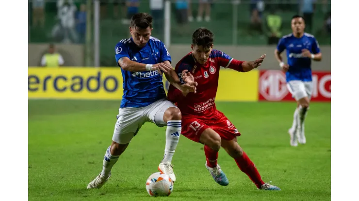 jogador do Cruzeiro durante partida contra o Union la Calera. Foto: Fernando Moreno/AGIF
