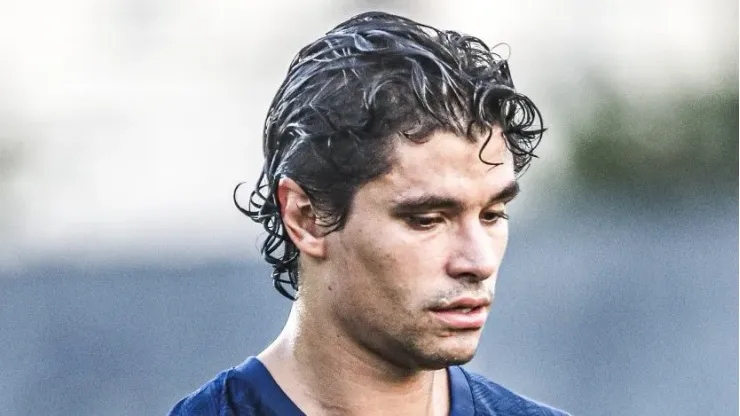 Dodô, jogador do Santos, durante treino no Centro de Treinamento CT Rei Pelé
