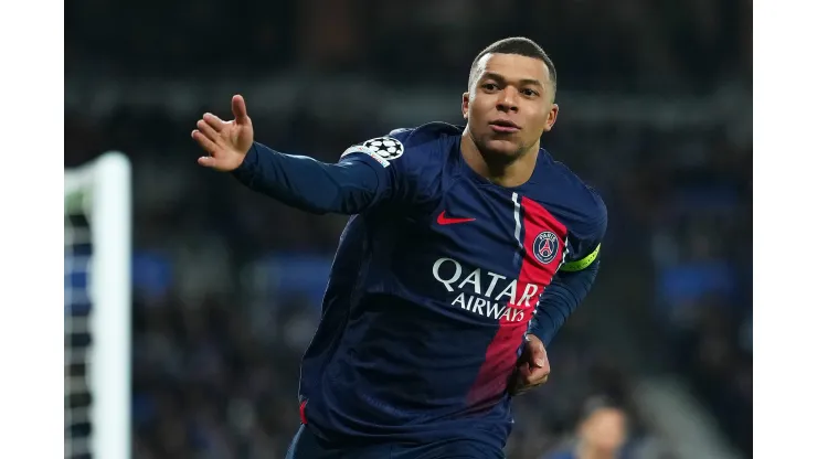 Mbappé comemorando gol do PSG contra a Real Sociedad pela Champions League 2024 (Photo by Alex Caparros/Getty Images)
