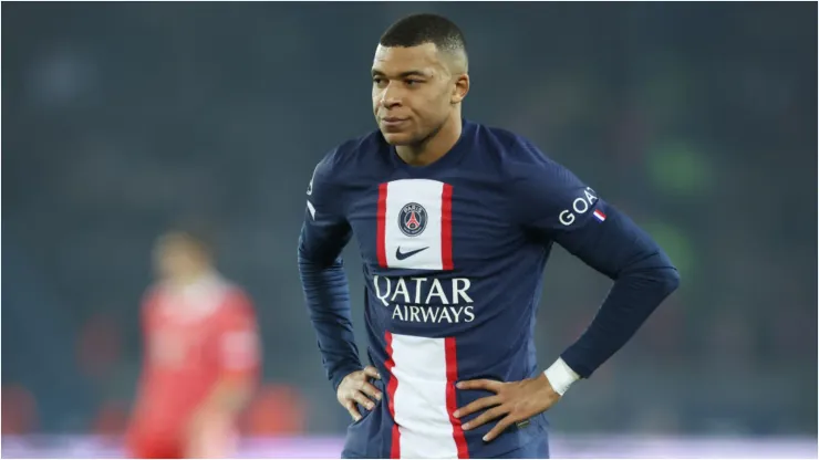 Mbappé durante partida do PSG - Foto: Alex Grimm/Getty Images
