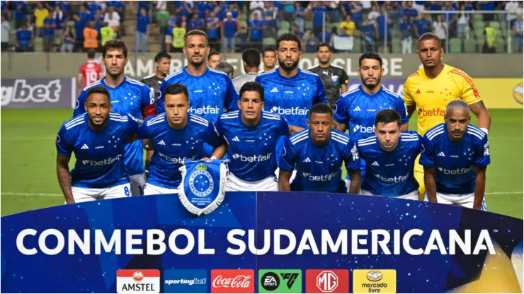 Foto: Pedro Vilela/Getty Images - Elenco do Cruzeiro.
