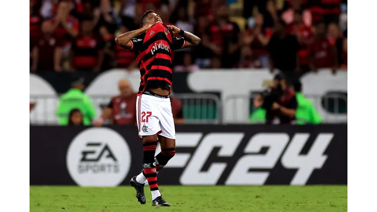 Foto: Buda Mendes/Getty Images - Bruno Henrique pode pegar mais jogos de gancho 
