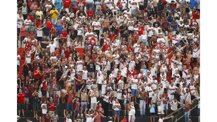 Foto: Thiago Calil/AGIF - Torcida do Botafogo-SP tomou atitude com elenco
