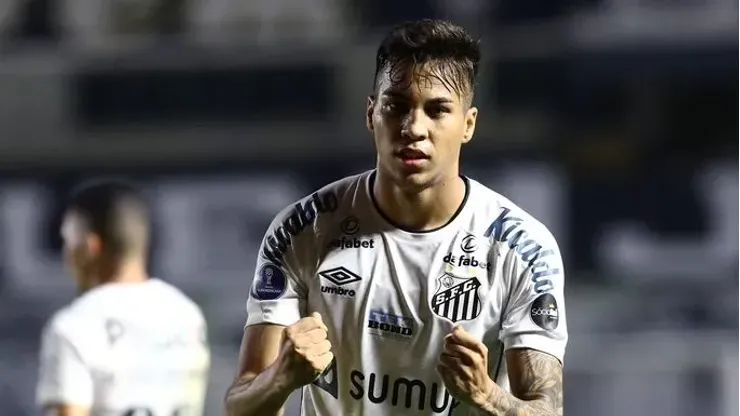 Foto: Carla Carniel-Pool/Getty Imagem - Kaio Jorge assina com o Cruzeiro e Santos ganha valor 
