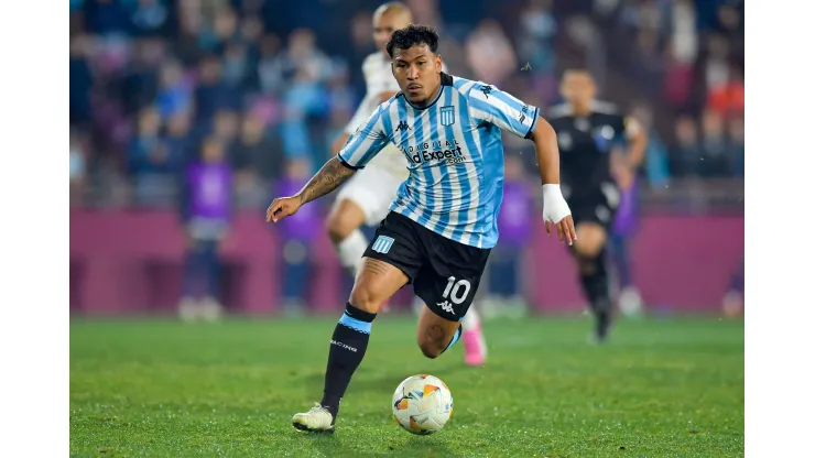 Roger "Maravilla" Martinez é o destaque do Racing nesse primeiro semestre do ano (Foto: Marcelo Endelli/Getty Images)
