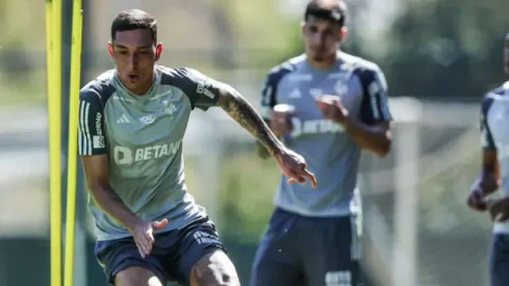 Foto: Pedro Souza/Atlético-MG - Paulo Vitor, durante treino do Atlético-MG
