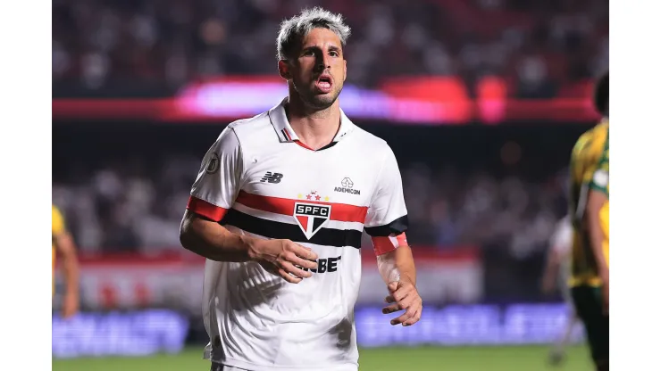 Foto: Ettore Chiereguini/AGIF - Calleri reclamou da atuação do São Paulo 
