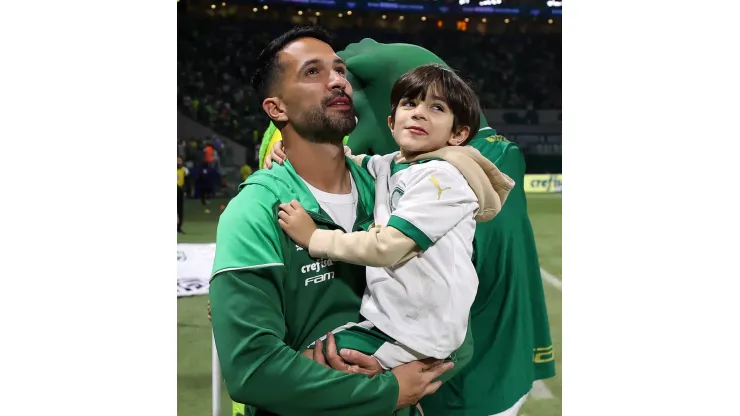 Murilo, filho de Luan se emociona em sua despedida do Palmeiras