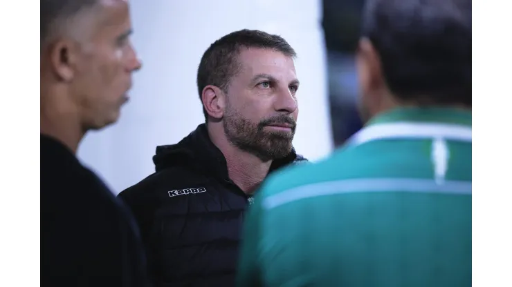 Foto: Ettore Chiereguini/AGIF - Pedrinho resolveu agir antes do duelo contra o Tricolor  
