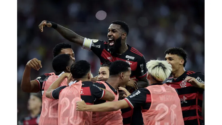 Jogadores do Flamengo comemorando gol. Foto: Alexandre Loureiro/AGIF
