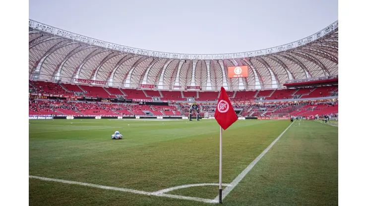 Inter trabalha volta ao Beira-Rio. 
