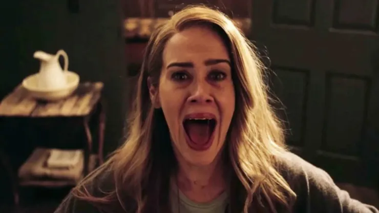 Sarah Paulson em "American Horror Story" | Foto: Reprodução/Disney+
