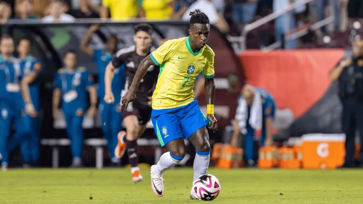 Vini Jr pode encerrar jejum de gols pela Seleção Brasileira contra o Paraguai (Foto: Associated Press / Alamy Stock Photo)
