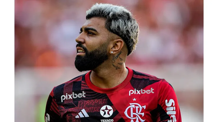 Empresário de Gabigol abriu o jogo sobre o que houve de conversa com o Palmeiras
