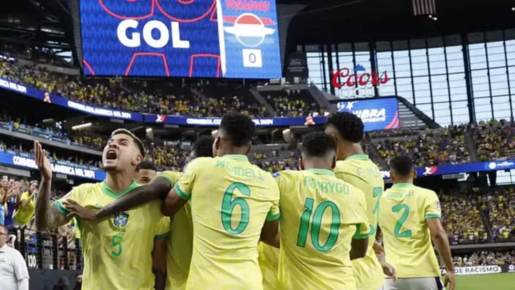 Foto: Kevork Djansezian/Getty Images - Brasil vence o Paraguai por 4 a 1 nesta sexta-feira (28) pela Copa América
