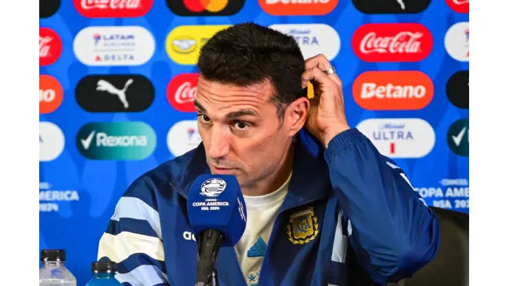 Lionel Scaloni prepara equipe para jogo decisivo contra o Equador. 
