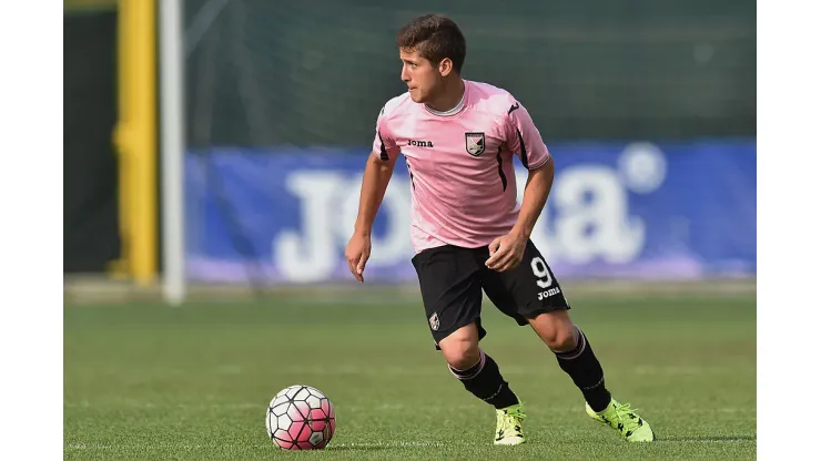 EDOLO, ITALY - JULY 31:  Matheus Cassini of Palermo in action during the preseason frienldy match between US Citta di Palermo and Pontisola on July 31, 2015 in Ponte di  Legno near  Edolo, Italy.  (Photo by Tullio M. Puglia/Getty Images)
