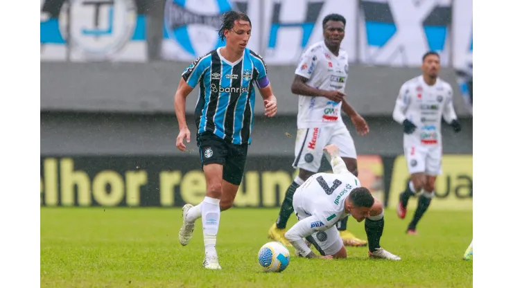 Geromel completou 400 jogos no Grêmio 
