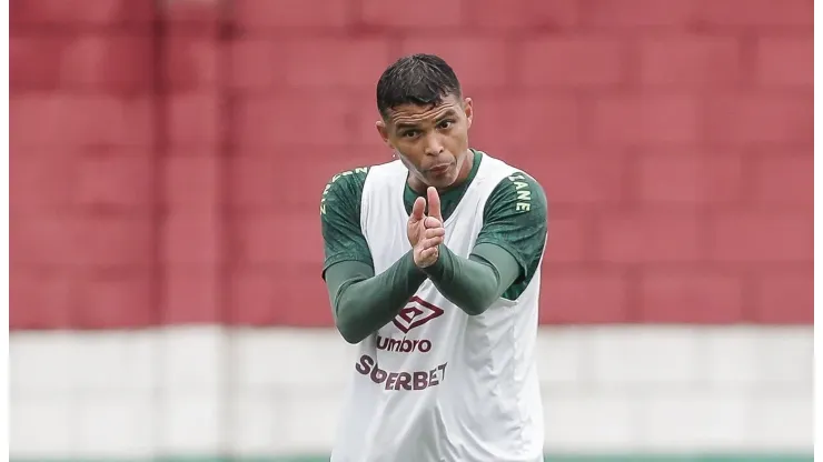 Thiago Silva pode estrear pelo Fluminense. Foto: Lucas Merçon/FFC
