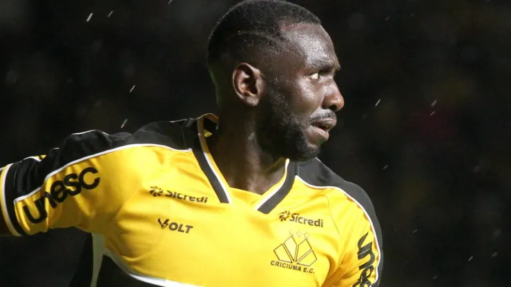 Bolasie durante partida entre Criciúma e Bahia, no Estádio Heriberto Hulse, pela Copa Do Brasil, no dia 23/05/2024. 
