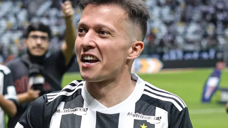 Bernard sendo apresentado para a torcida do Atlético Mineiro, na Arena MRV, antes do jogo contra o Fortaleza, pelo Campeonato Brasileiro, no dia 23/06/2024.
