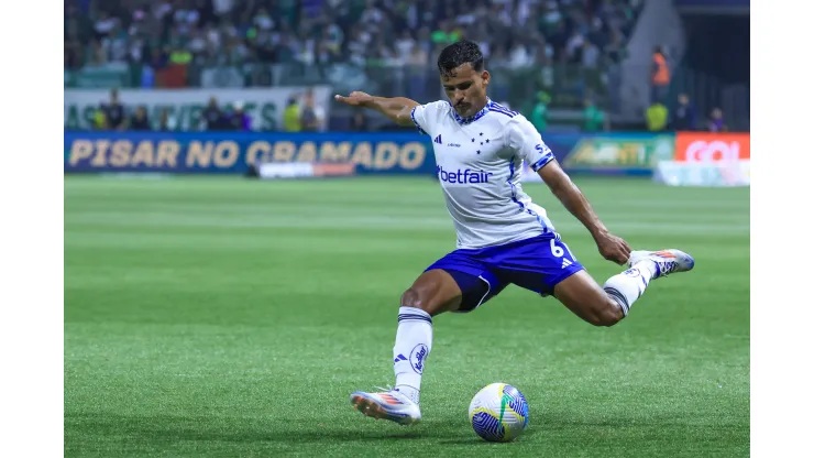 SP - SAO PAULO - 20/07/2024 - BRASILEIRO A 2024, PALMEIRAS X CRUZEIRO - Kaiki jogador do Cruzeiro durante partida contra o Palmeiras no estadio Arena Allianz Parque pelo campeonato Brasileiro A 2024. Foto: Marcello Zambrana/AGIF
