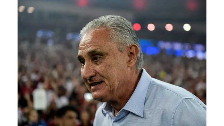 Tite técnico do Flamengo durante partida contra o Palmeiras.  Foto: Thiago Ribeiro/AGIF
