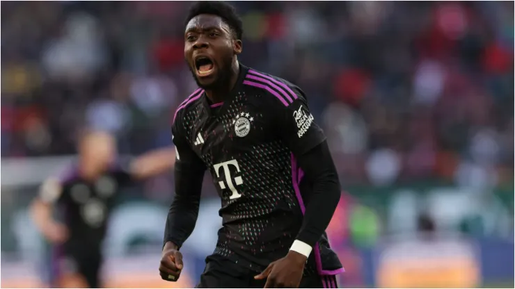 Foto: Alexander Hassenstein/Getty Images - Alphonso Davies no Bayern de Munique
