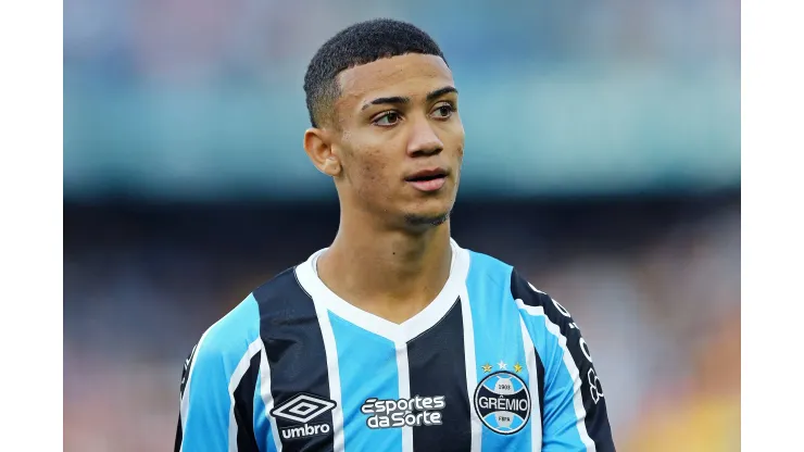 Couto Pereira Stadium Gustavo Nunes do Gremio, during the match between Gremio and Red Bull Bragantino, for the 7th round of the 2024 Brazilian Championship, at Couto Pereira Stadium this Saturday 01. 30761 Heuler Andrey / SPP PUBLICATIONxNOTxINxBRAxMEX Copyright: xHeulerxAndreyx/xSPPx spp-en-HeAn-HADE9577
