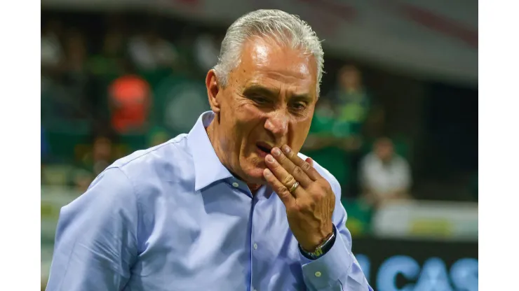 Tite fez gesto em direção para Abel 
