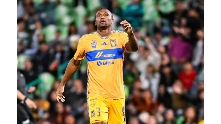 RECORD DATE NOT STATED Futbol Mexicano Clausura 2024 Santos vs Tigres UANL Samir Caetano of Tigres during the 6th round match between Santos and Tigres UANL as part of the Torneo Clausura 2024 Liga BBVA MX at TSM -Corona- Stadium on February 10, 2024 in Torreon, Coahuila, Mexico. TORREON COAHUILA MEXICO PUBLICATIONxNOTxINxMEXxCHNxRUS Copyright: xTomasxRegueirox 20240210223108_LMX_C24_SAN_UANL_CAETANO192
