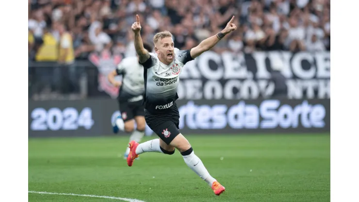 Pedro Henrique tem reviravolta no Corinthians 
