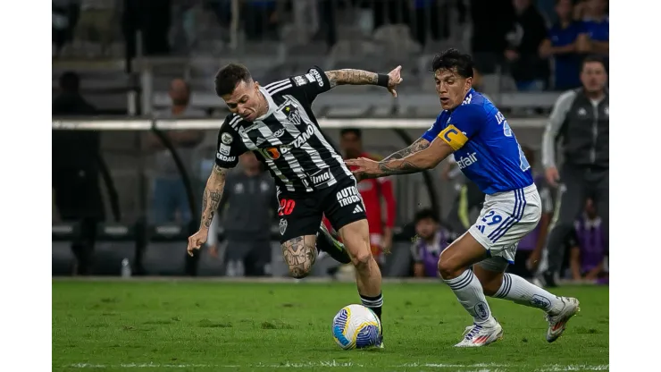 Bernard jogador do Atletico-MG durante partida contra o Cruzeiro. Foto: Fernando Moreno/AGIF
