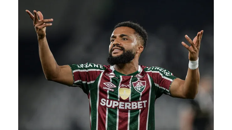 Samuel Xavier jogador do Fluminense durante partida contra o Vasco. Foto: Thiago Ribeiro/AGIF
